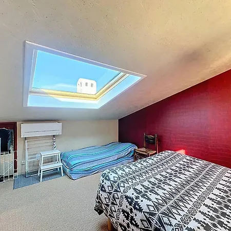 T2 Duplex Avec Climatisation Et Terrasse Proche De La - Fr-1-770-72 Les Lecques