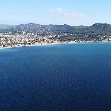 T2 Duplex Avec Climatisation Et Terrasse Proche De La - Fr-1-770-72 * 레 레크