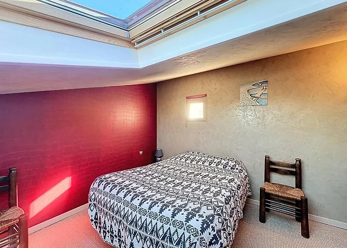 Apartamento T2 Duplex Avec Climatisation Et Terrasse Proche De La - Fr-1-770-72 Les Lecques